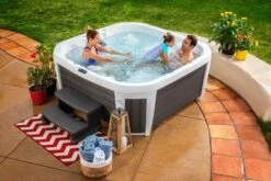 Happy 25 Lounge - 5 Person Hot Tub -SoakSense Shop happy 054 pop