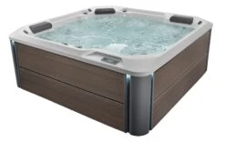 Hot Spring Propel - 5 Person Hot Tub 14 Hot Spring Propel - 5 Person Hot Tub -SoakSense Shop hotspring hotspot 2020 pace alpinewhite havana studio high angle wet 01