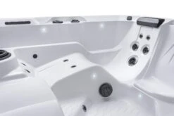 Hot Spring Propel - 5 Person Hot Tub 16 Hot Spring Propel - 5 Person Hot Tub -SoakSense Shop hotspring hotspot 2020 pace alpinewhite studio detail 06